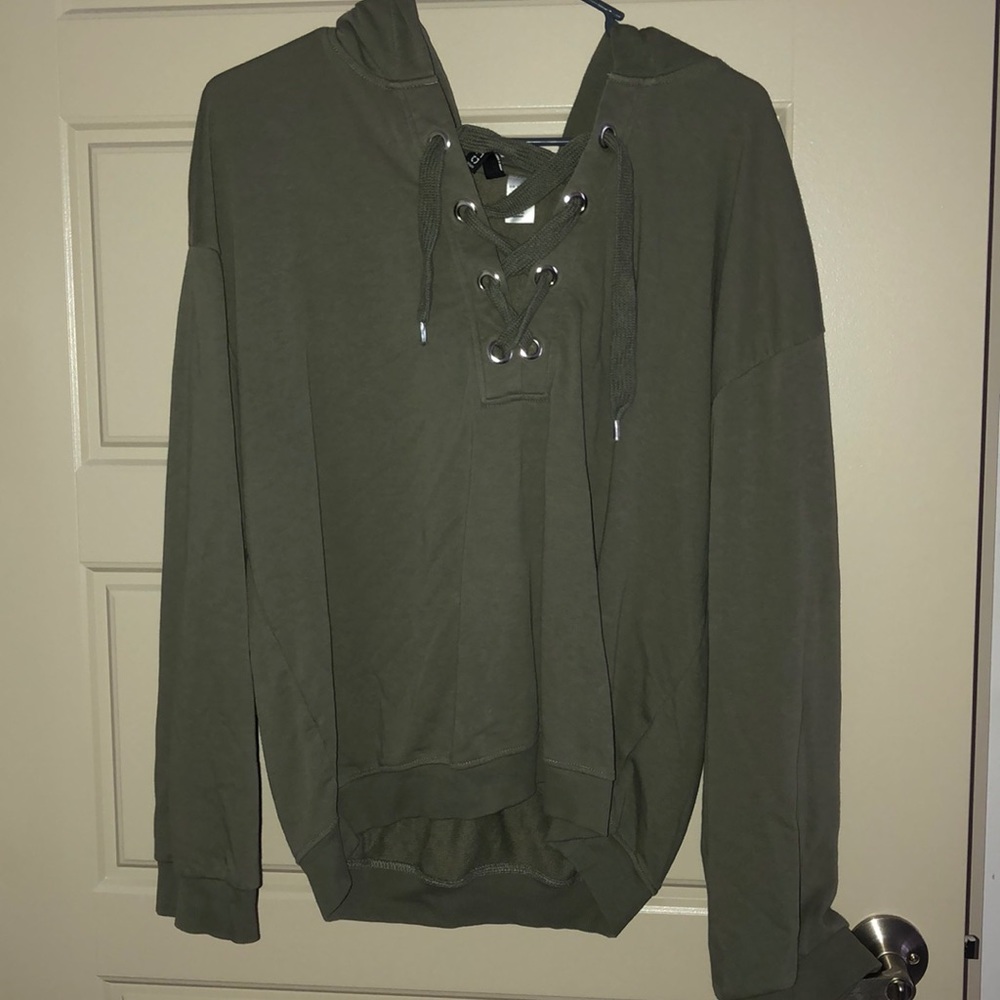 Cute pullover